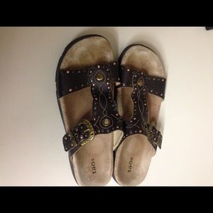 Taos shoes